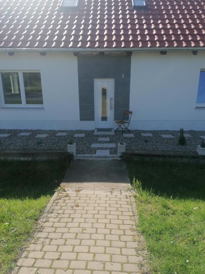 Ferienwohnung IV Sarrebriese 반츨레벤 외부 사진